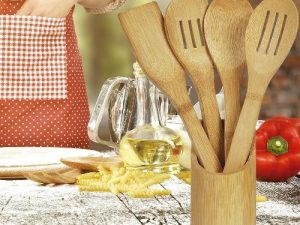 CONJUNTO DE UTENSÍLIOS EM BAMBU 5 PÇS WELF PU-00253