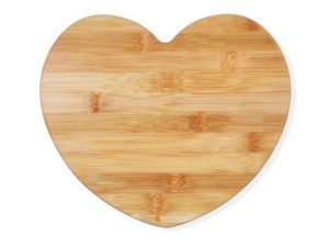 TÁBUA EM BAMBU COM FORMATO DE CORAÇÃO WELF TA-42003
