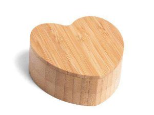 SALEIRO EM BAMBU COM FORMATO DE CORAÇÃO WELF TE-00233