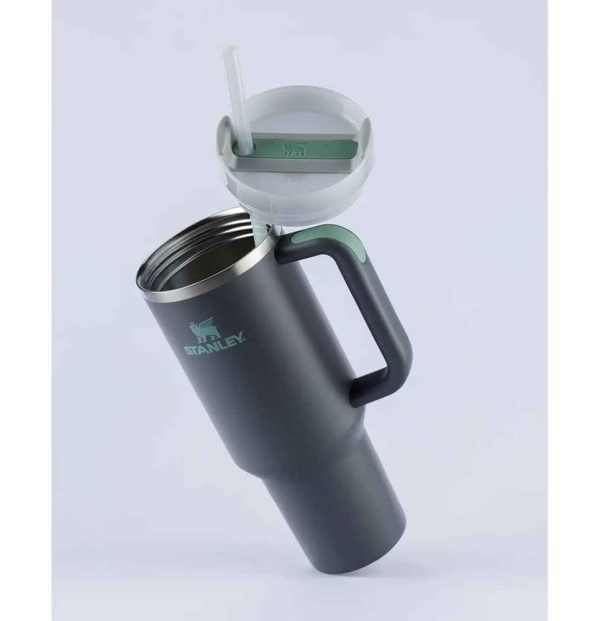 COPO QUENCHER CHARCOAL PRETA STANLEY | 1,18L - Imagem 2
