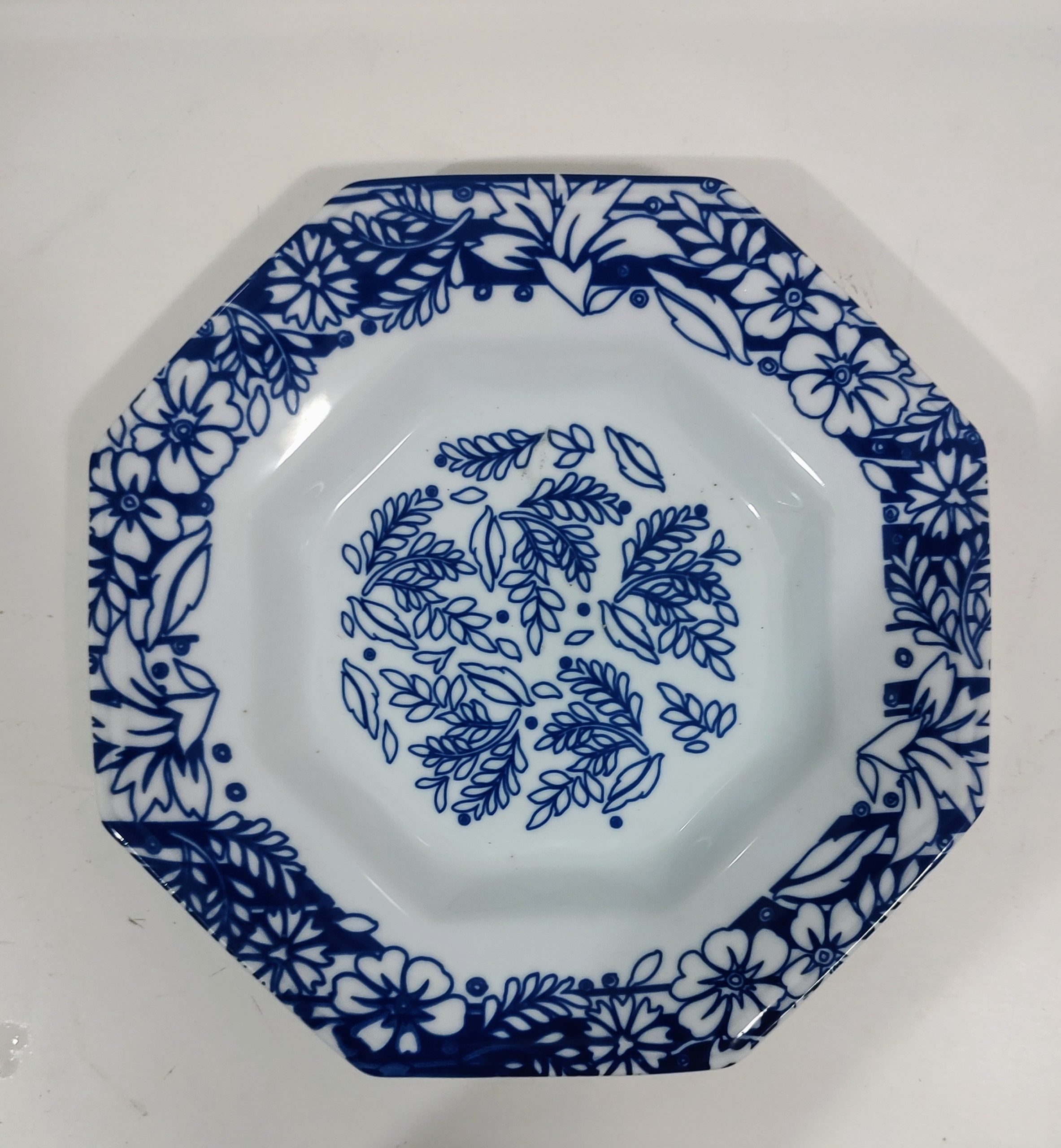 CONJUNTO DE 18 PRATOS COM DECORAÇÃO HAVAÍ LINHA REAL PORCELANA SCHMIDT 0042